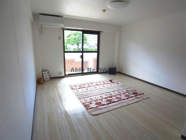 居室・リビング　※参考写真