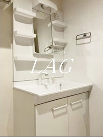 洗面設備　洗面台です。