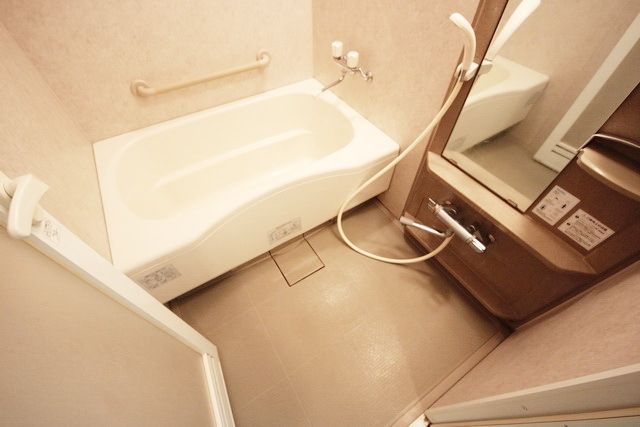 バス・シャワールーム