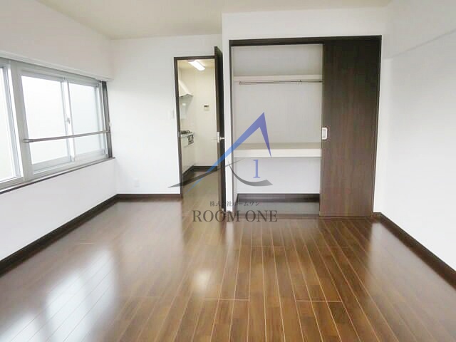 居室・リビング　洋室のお部屋です。