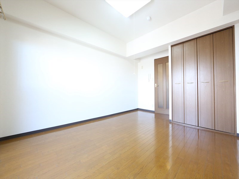 その他部屋・スペース　洋室7.8帖　クローゼット（収納充実してます）