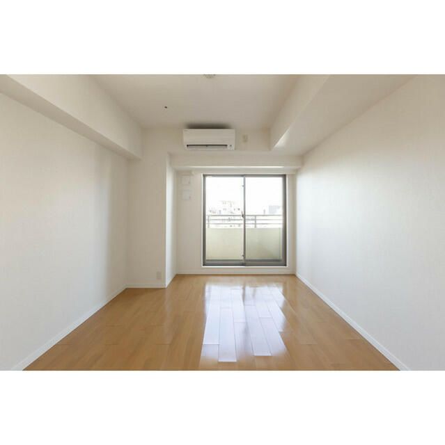 居室・リビング　別号室参考写真