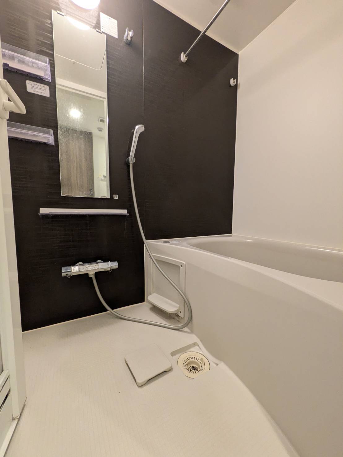 バス・シャワールーム　浴室