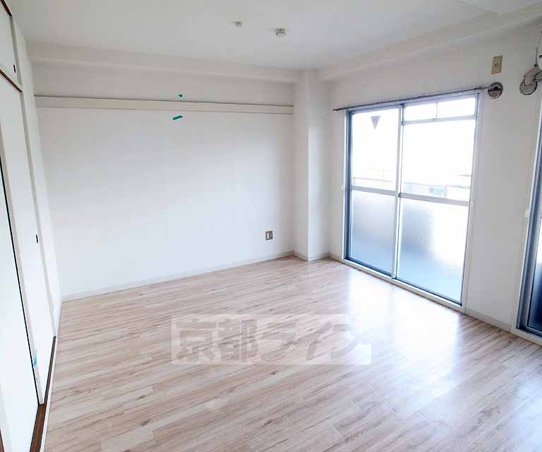 居室・リビング　日当たり良好