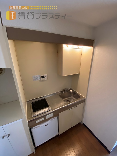 キッチン　ＩＨコンロでお手入れもしやすいですよ。