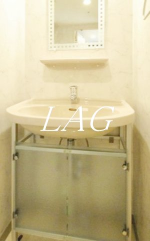 洗面設備　洗面台です。