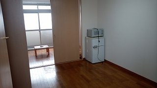 居室・リビング　ゆったり過ごせる居間です