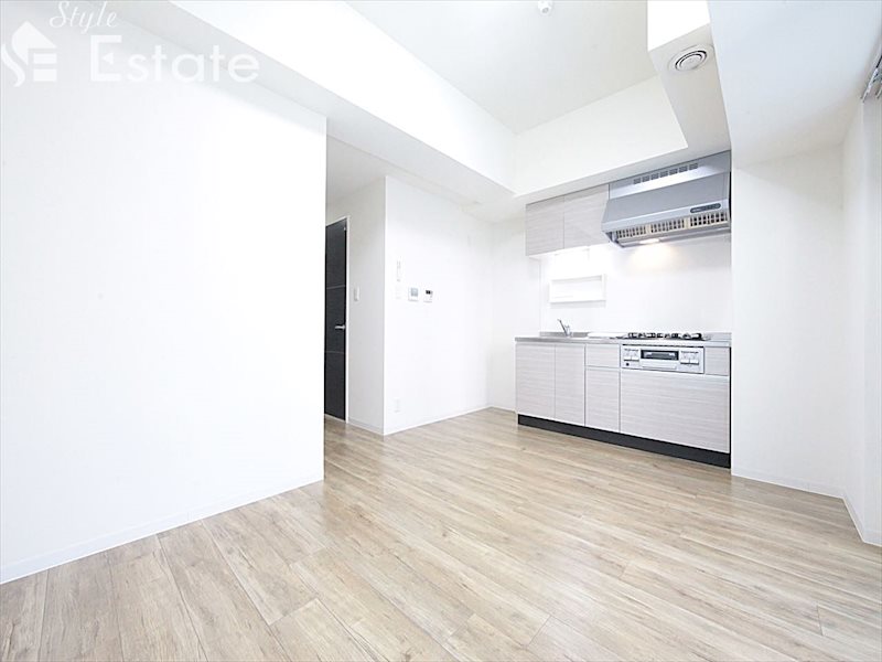 居室・リビング　内装