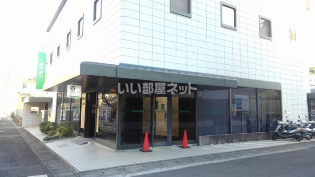 銀行　十八親和銀行滑石中央支店（銀行）まで1200m