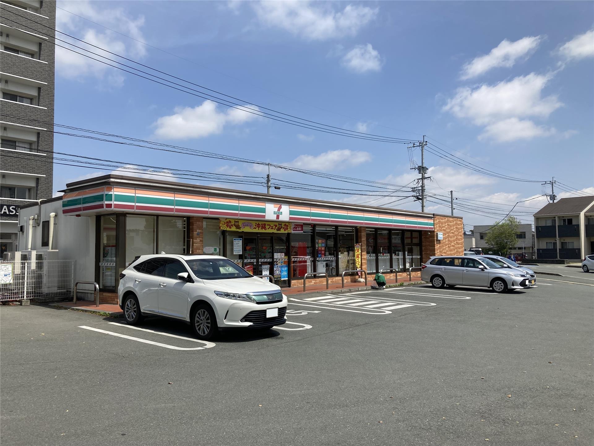 コンビニ　セブン-イレブン 熊本佐土原１丁目店（コンビニ）まで348m