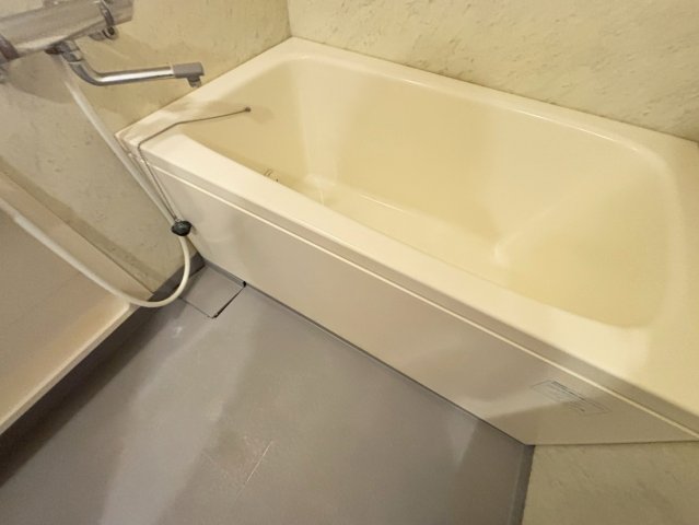 バス・シャワールーム　詳細は、RISUMO江坂本店までお問合せください♪