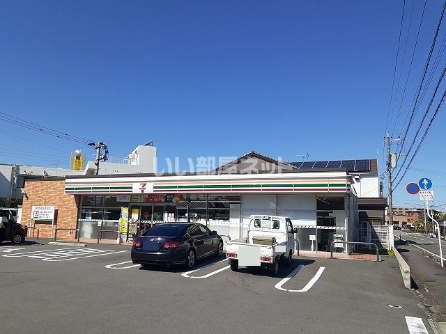 コンビニ　セブンイレブン　宮崎淀川３丁目店（コンビニ）まで718m