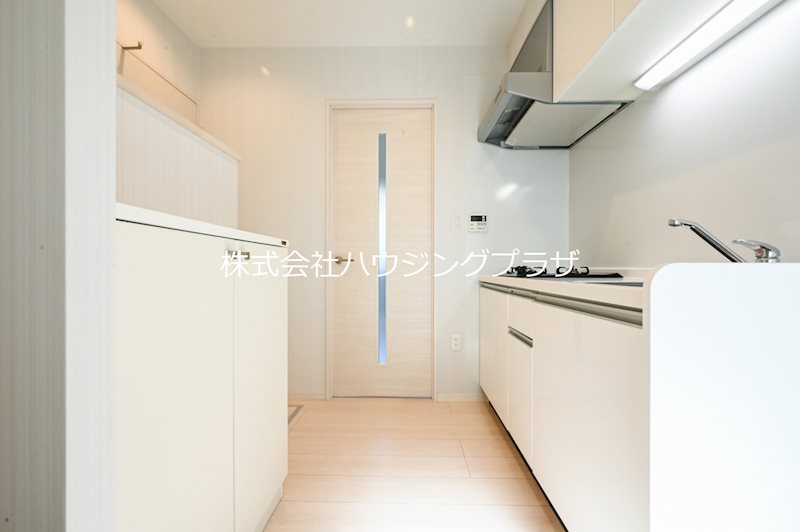 居室・リビング　室内（ホワイトフローリング）