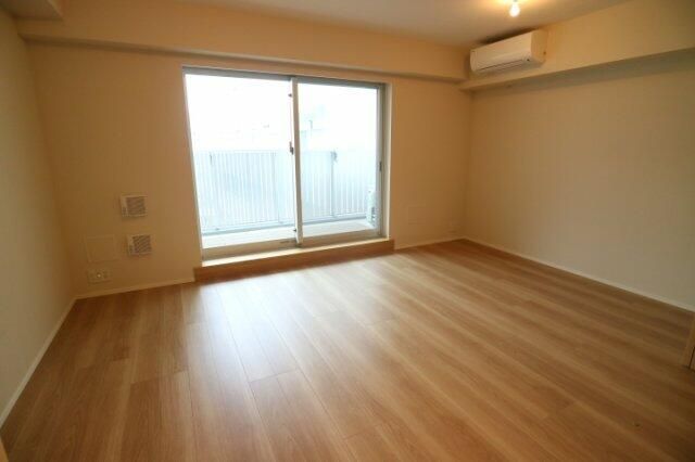 居室・リビング　参考写真です