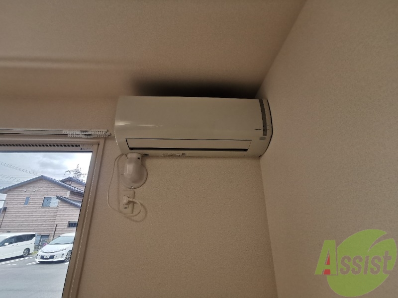 その他設備　エアコン付きです！夏でも冬でも安心ですね。