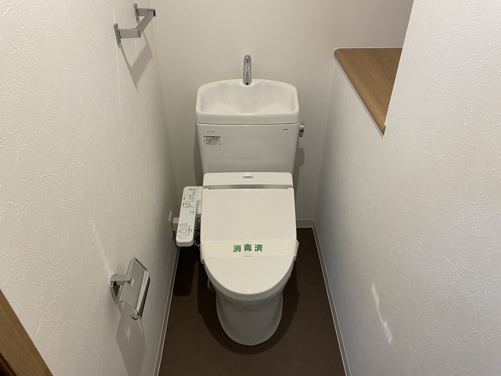 トイレ　■室内参考写真