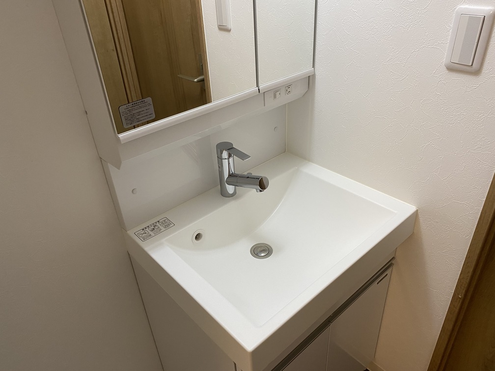 洗面設備　■室内参考写真