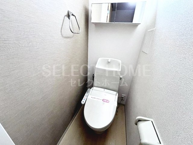 トイレ　落ち着いたトイレです