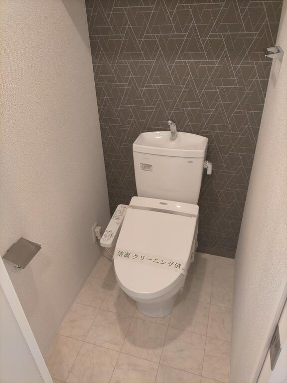 トイレ　トイレ　　参考※他のお部屋の写真