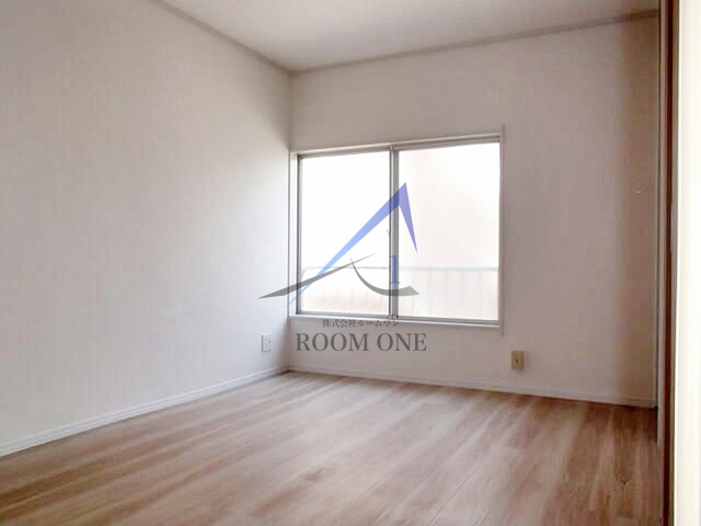 キッチン　洋室のお部屋です。