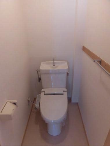 トイレ　シンプルで使いやすいトイレです
