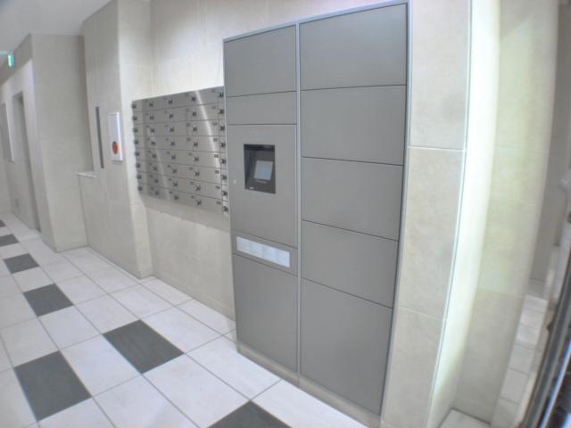 ロビー　宅配ＢＯＸ