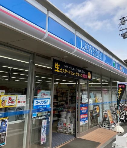 コンビニ　ローソン板橋坂下一丁目店（コンビニ）まで83m