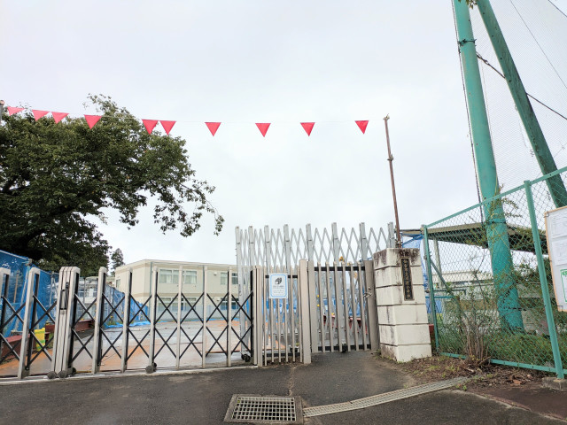 小学校　仙台市立川前小学校（小学校）まで800m