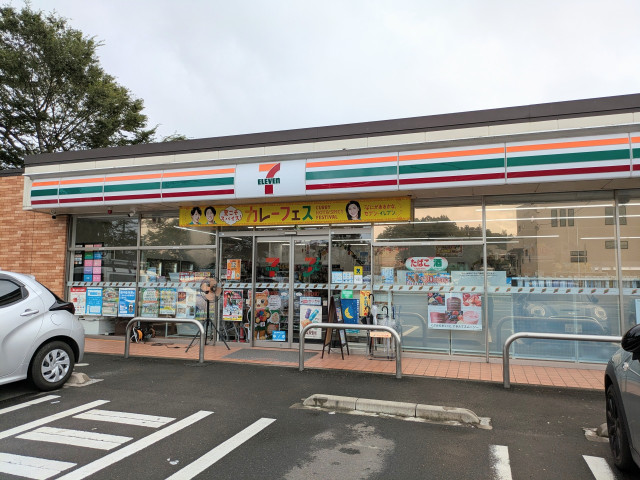 コンビニ　セブンイレブン仙台赤坂店（コンビニ）まで740m