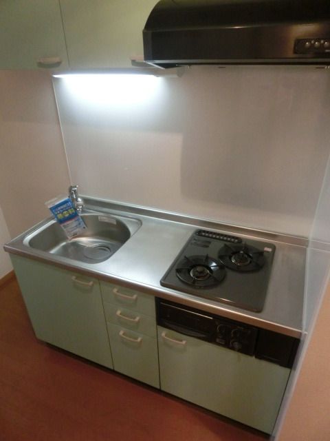 キッチン　２口コンロ完備です