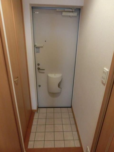 玄関　シューズボックス完備です
