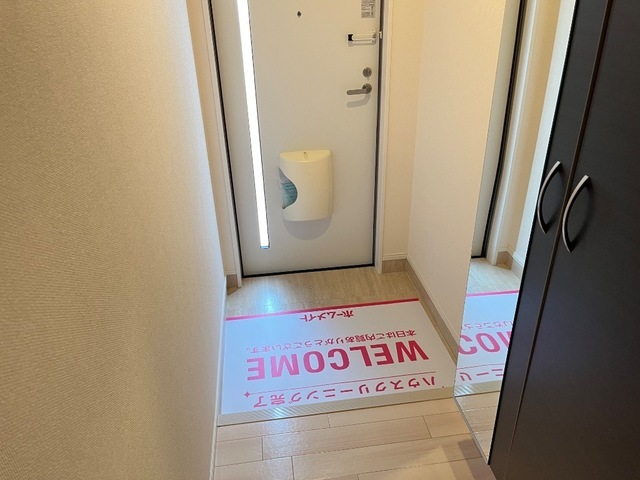 玄関　（イメージ）