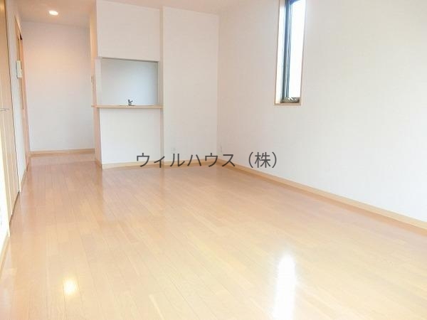居室・リビング　人気のカウンターキッチン！