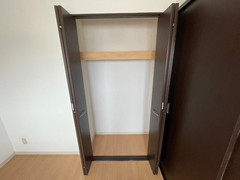 収納　収納もバッチリあるのでお部屋が片付きますよ！