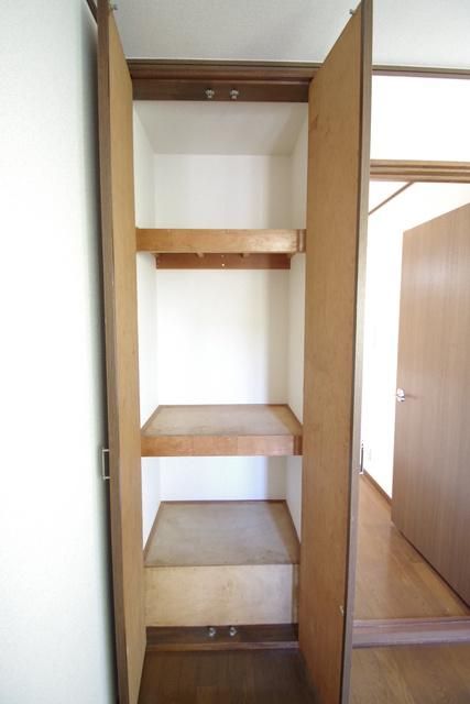 収納　★収納は各部屋に付いています★