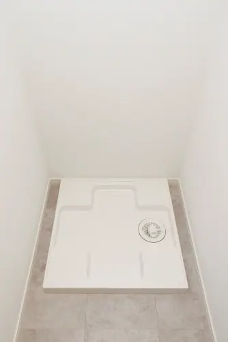 その他　洗濯機は室内に置くことができます。