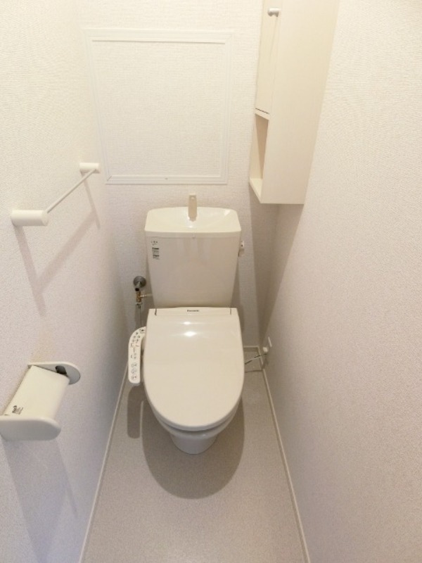 トイレ　図面と現状に相違がある場合には現状を優先