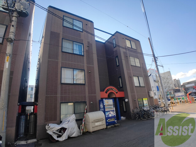 建物外観　札幌市中央区南８条西「ノースランド南８条」