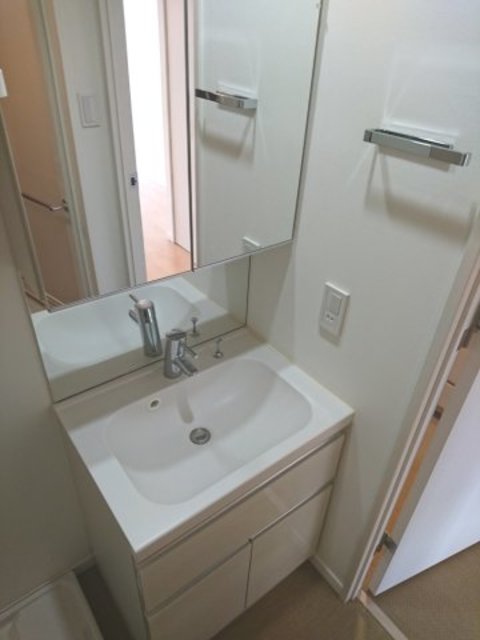 洗面設備　別部屋参考写真