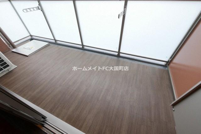 バルコニー