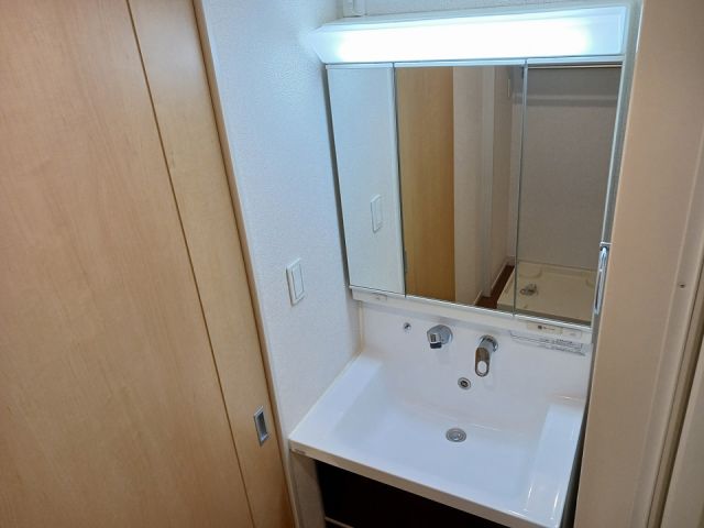 スプリング フラワーIIの内装写真
