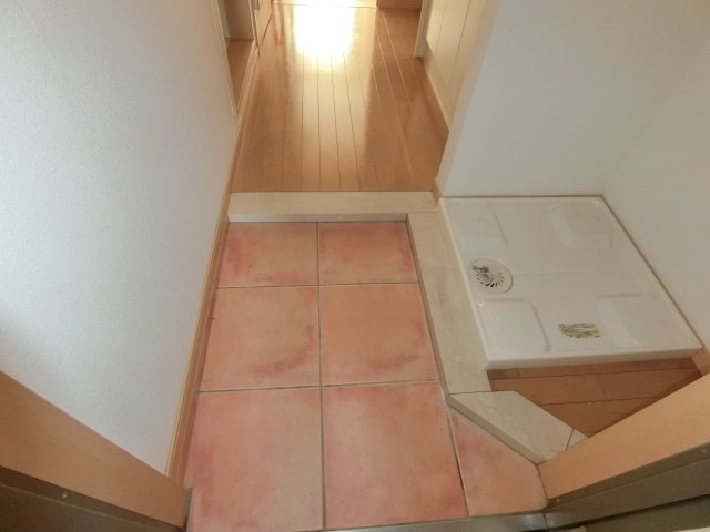 FREA上板橋の玄関写真