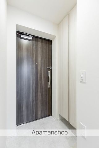 テラス月島の玄関写真