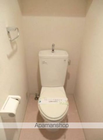 京王井の頭線 高井戸駅 徒歩8分 10階建 築24年のトイレ写真