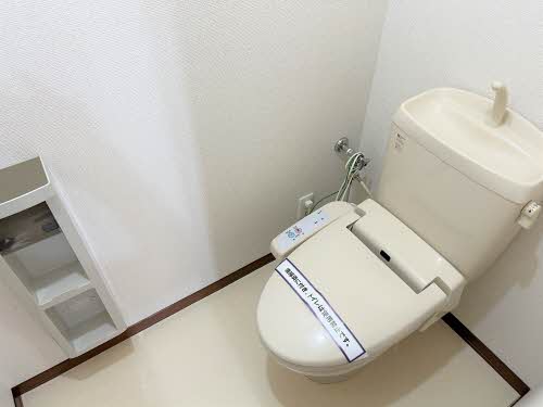 ファミリアコーポレーション IV棟 *のトイレ写真