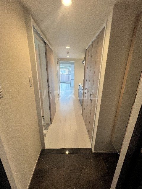 ファステート京都西KIWAMIの玄関写真