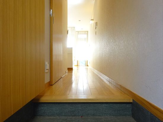 京王井の頭線 永福町駅 徒歩11分 2階建 築18年の玄関写真