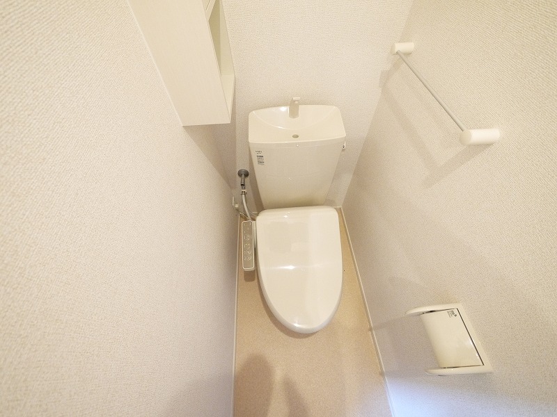 トイレ　ゆったりとした空間のトイレです