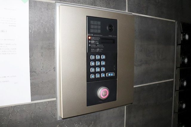 セキュリティ　オートロック完備