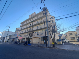 松山市錦町のマンションの建物外観